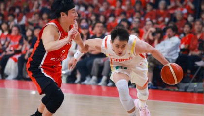 开云下载-连续2场用三分拯救球队！2战合计27分，郭士强还得继续吃嫡系老本