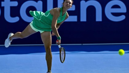 开云APP-郑钦文领衔中国军团硬地突破 袁悦成金花最大惊喜