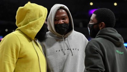 kaiyun-湖网隐患太多终折戟？TA名记：其他球队更可能夺冠