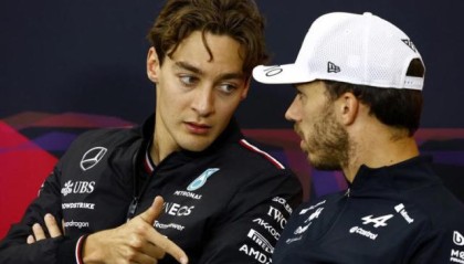 开云下载-专访拉塞尔①：困境面前，重回前排就是动力